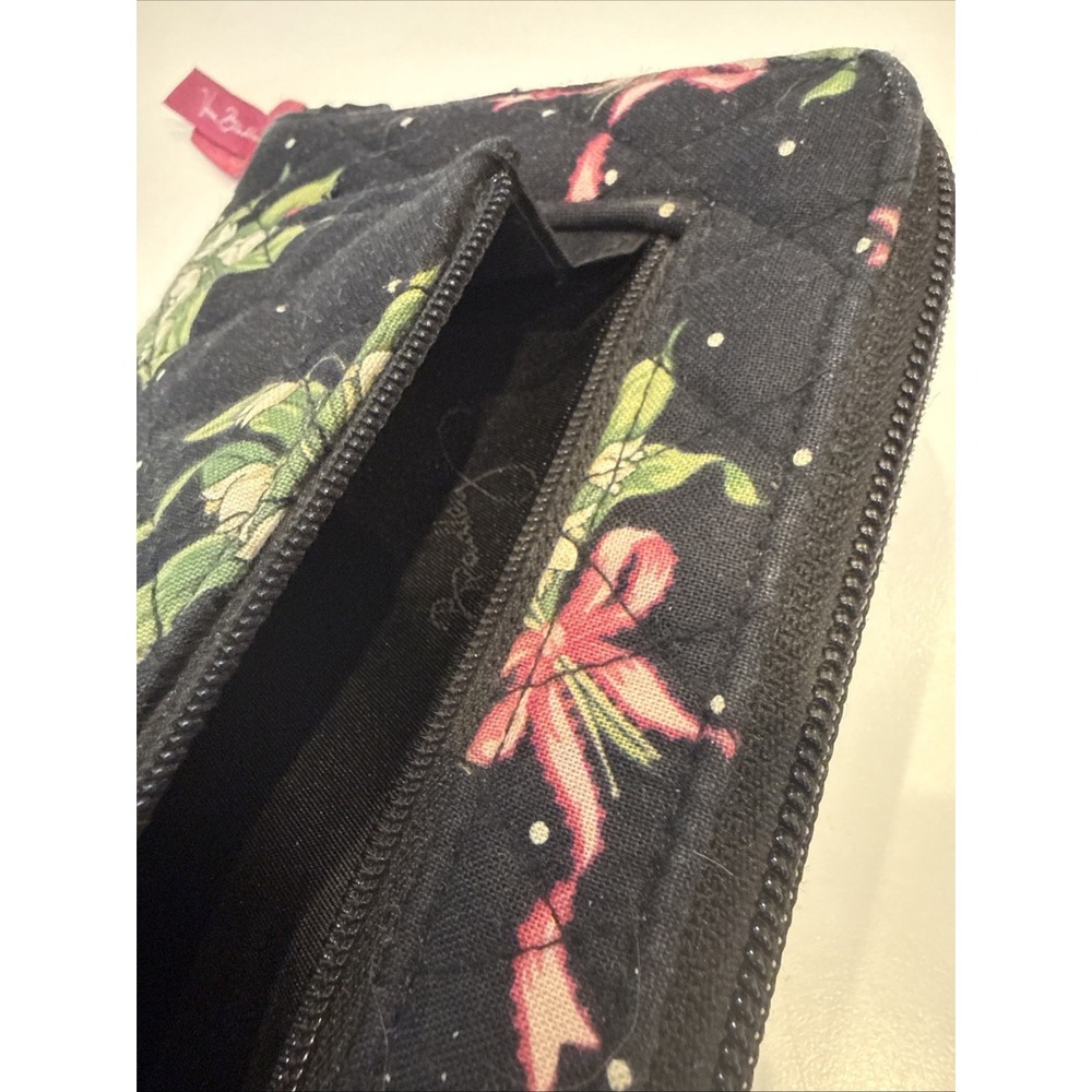 Vera Bradley Black Quilted Wallet with Wristlet Strap - A New Hope Pattern - Picture 4 of 16